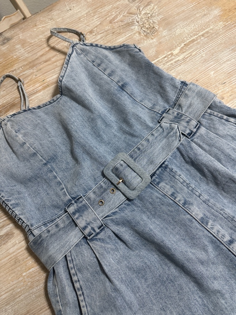 Show me Your MuMu Revolve Sloane Denim Belted Romper Spaghetti Strap Sz L - Picture 11 of 13